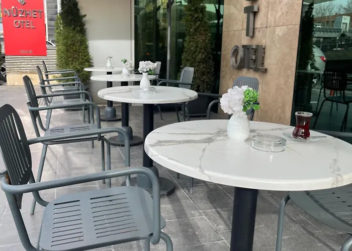 Nuezhet Hotel